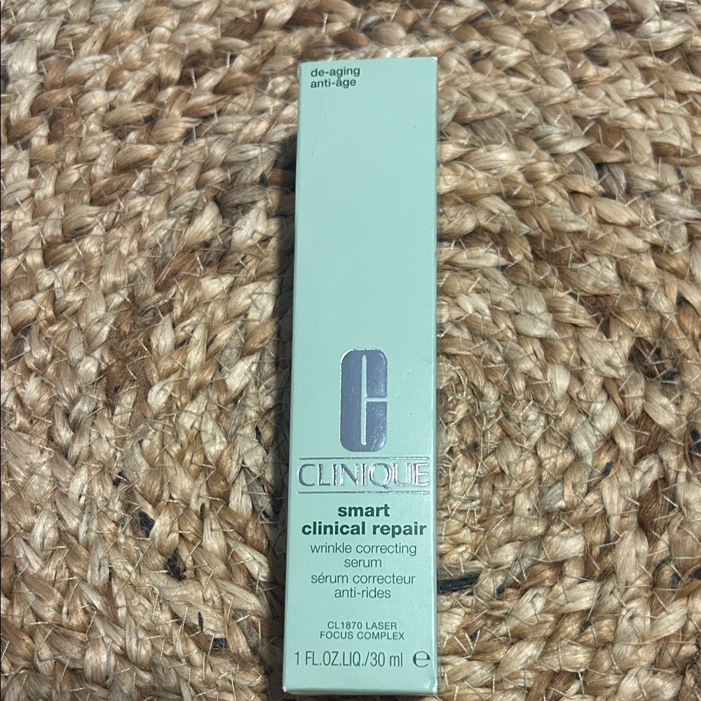 Clinique Smart Clinical Repair Serum
